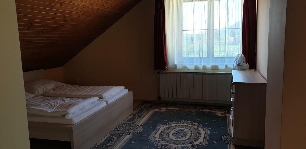 Penzion Montana Terchová Exteriör bild